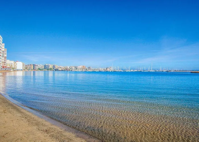 Apartment Lovely In Torrevieja